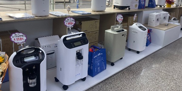 爸媽吸氧機(jī)選錯(cuò)=白花錢！3分鐘教會(huì)你避坑指南